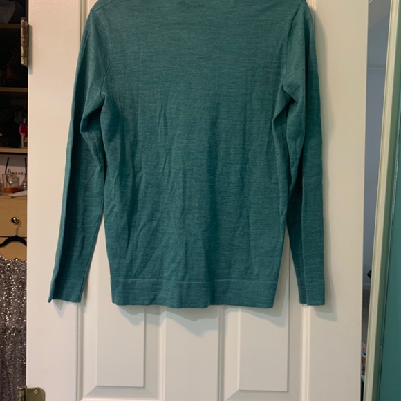 Sweater - Picture 3 of 6